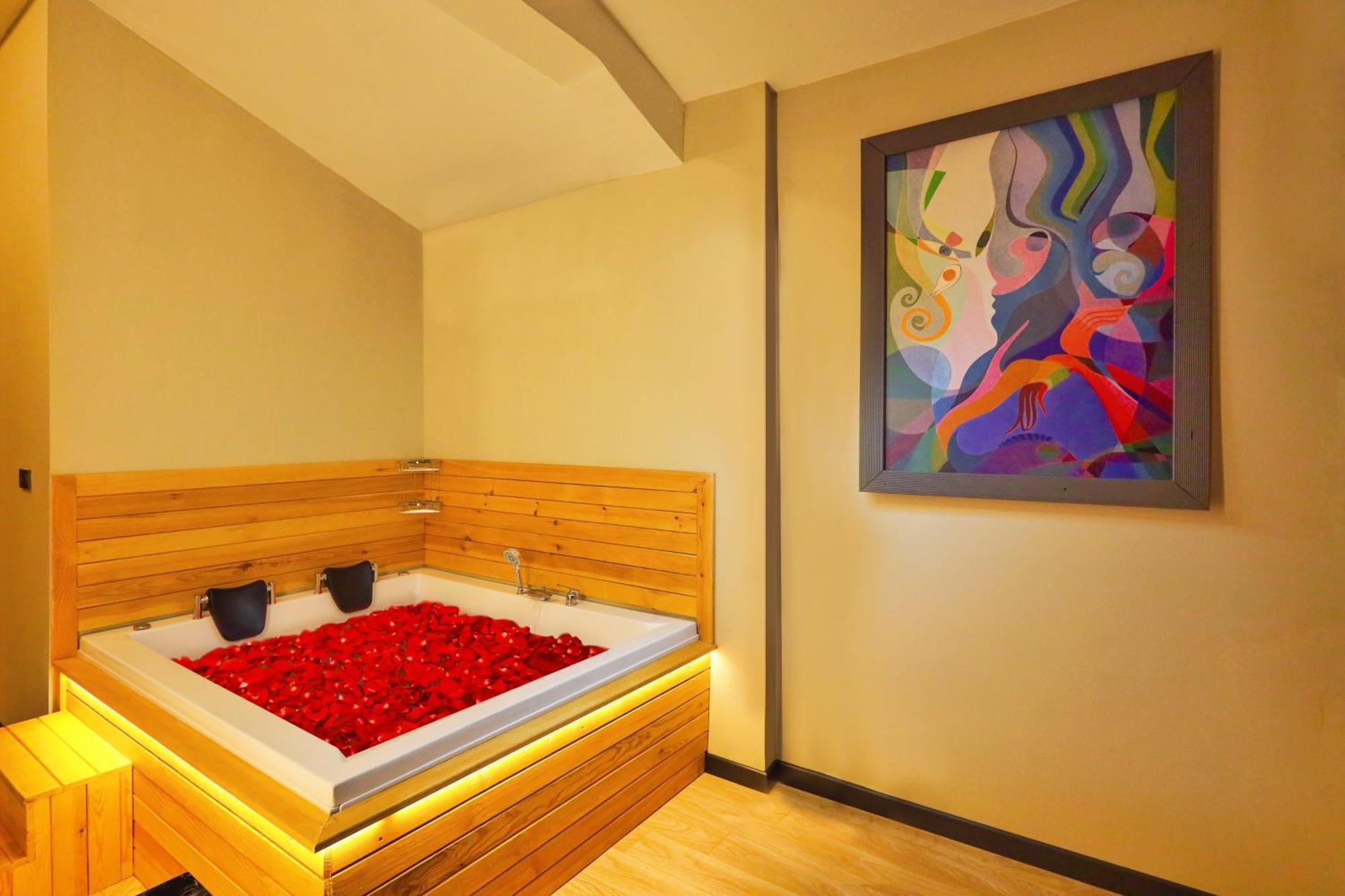 1314 Suite Hotel Istanbul Arnavutkoy Exterior foto